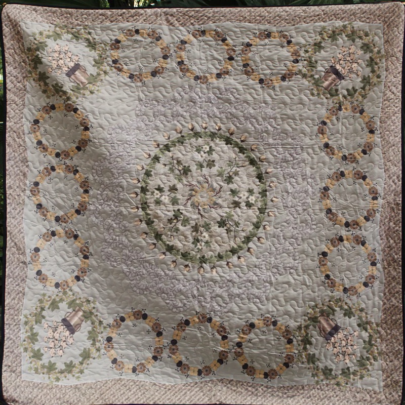 White Floral Bouquet CLA2211821Q Quilt Blanket