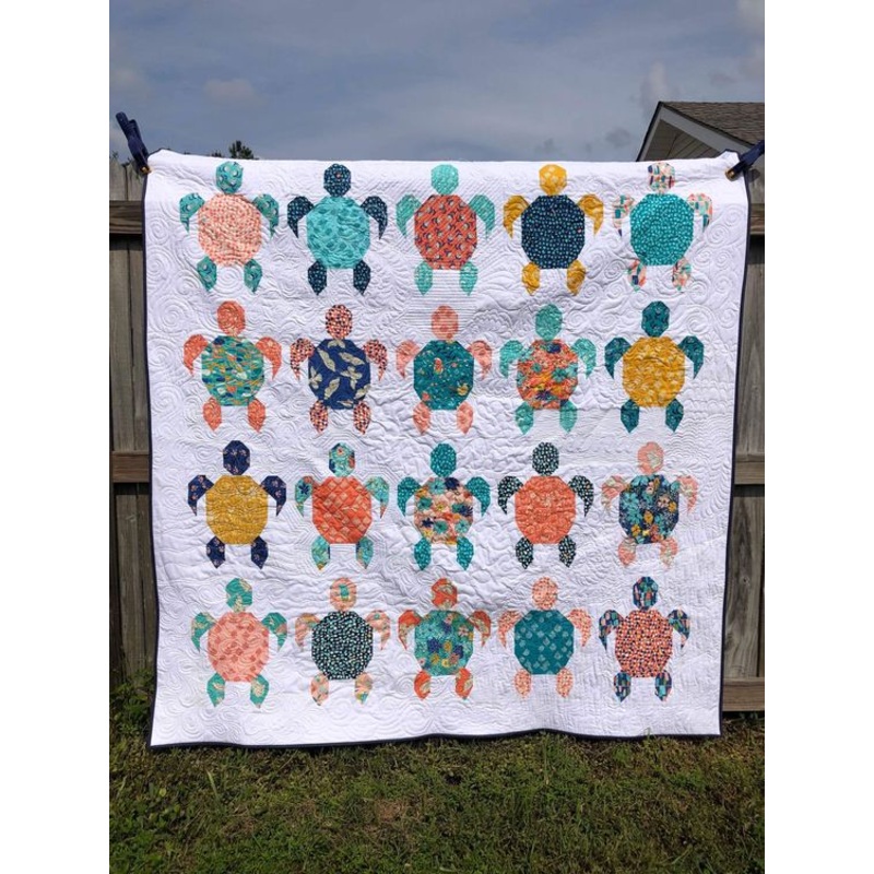 Turtle CLA1110510Q Quilt Blanket