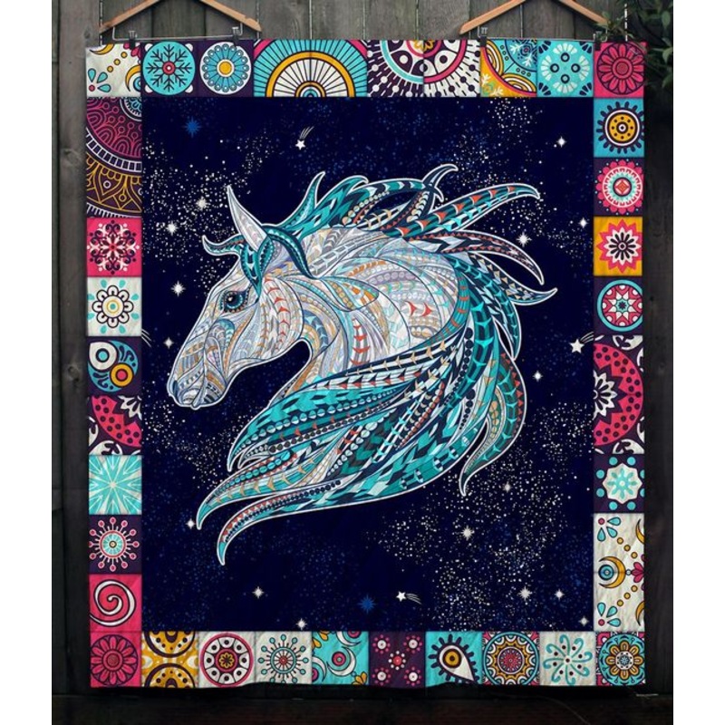 Unicorn CLA0710777Q Quilt Blanket