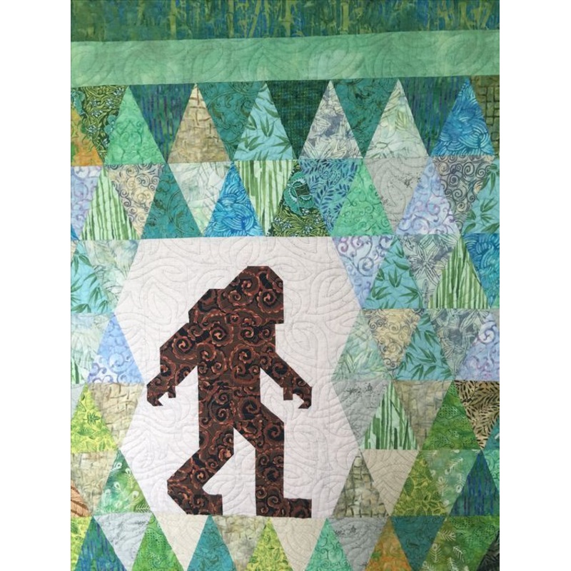 Bigfoot CLP0511020Q Quilt Blanket