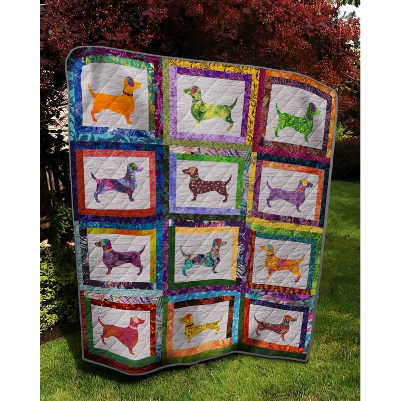 Batik Dachshund TD21110839 Quilt Blanket