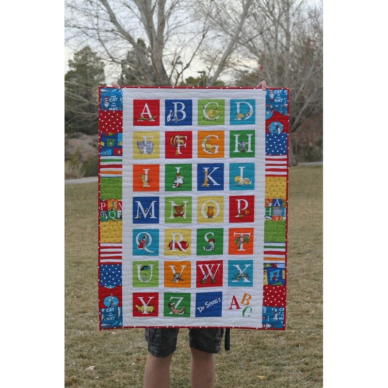 Alphabet CLP0611009Q Quilt Blanket