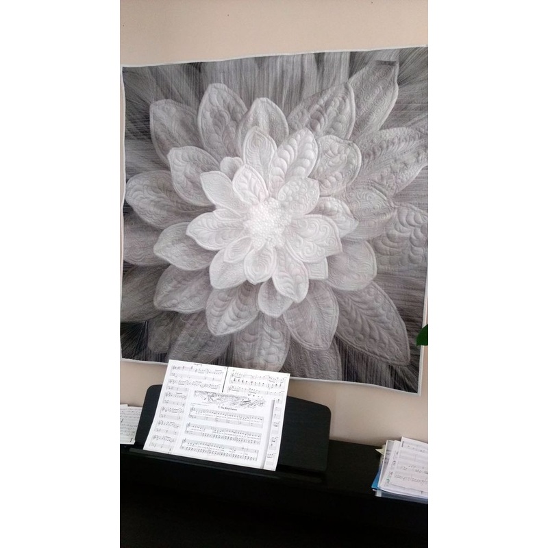 White Flower CLA1410606Q Quilt Blanket