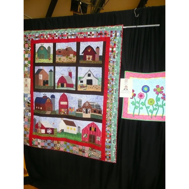 Barn CLM2711026Q Quilt Blanket