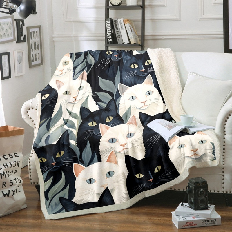 Cat CL150815MD Sherpa Fleece Blanket
