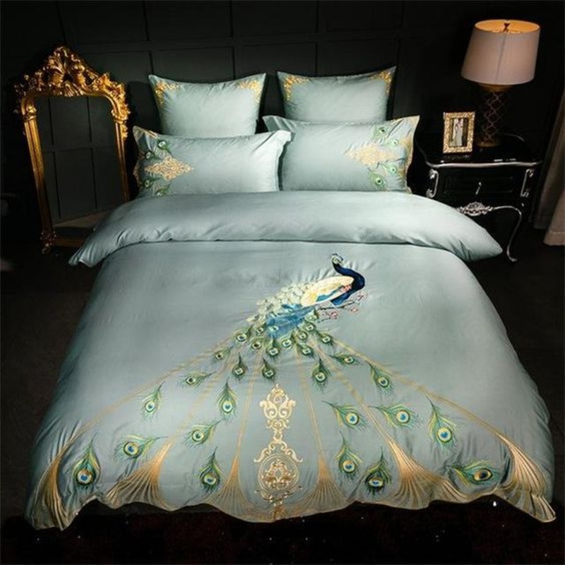 Peacock CLA2009131B Bedding Sets