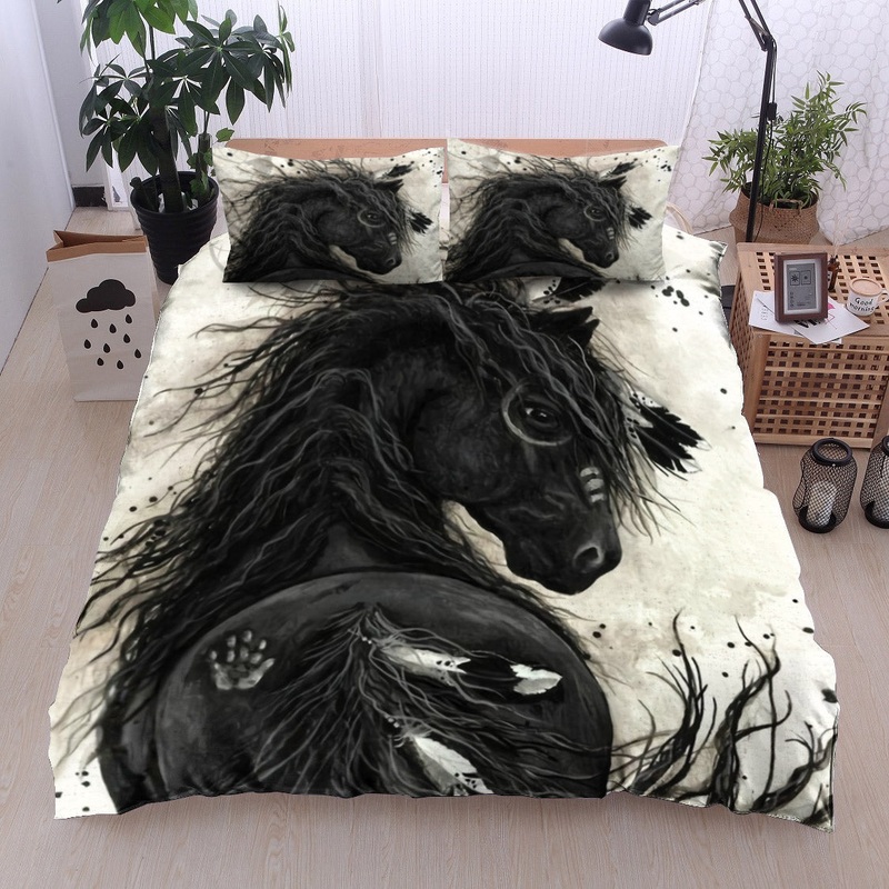 Black War Horse DD08100022B Bedding Sets